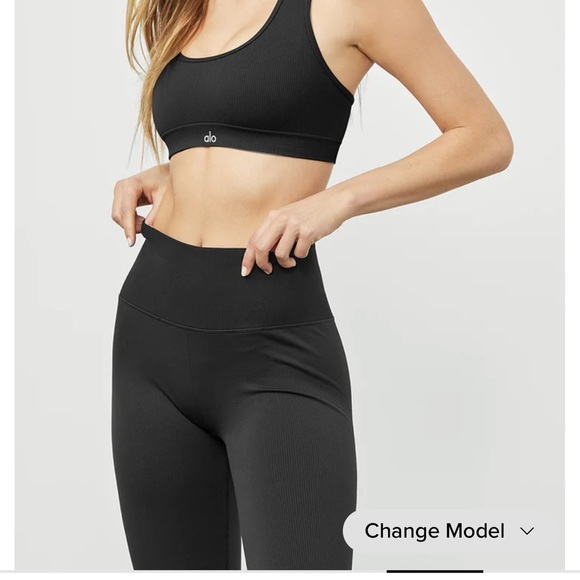 ALO Seamless High-Waist Ribbed Legging - Picture 3 of 3